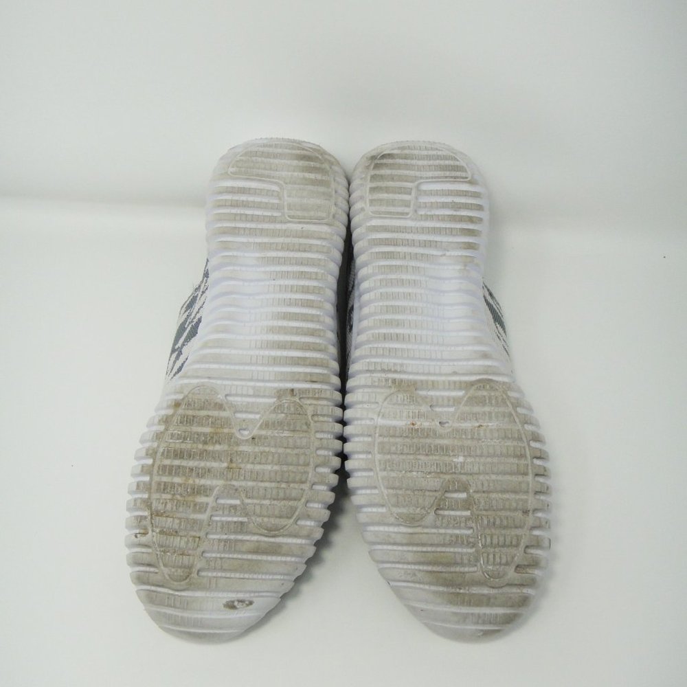 Dirty Laundry Womens Gray Camo Slip On Lace Adjust Comfort Sneakers Shoes sz 8 - Picture 7 of 12
